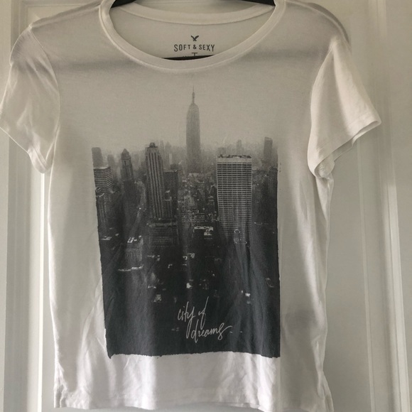 T-shirt - Picture 1 of 3